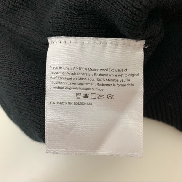 lululemon athletica Black Hoodie Sweater - Picture 10 of 13